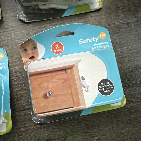 Lot‎ Of 4 Safety 1st 2pk Furniture Wall Straps #11014A Kid safe - Picture 4 of 8